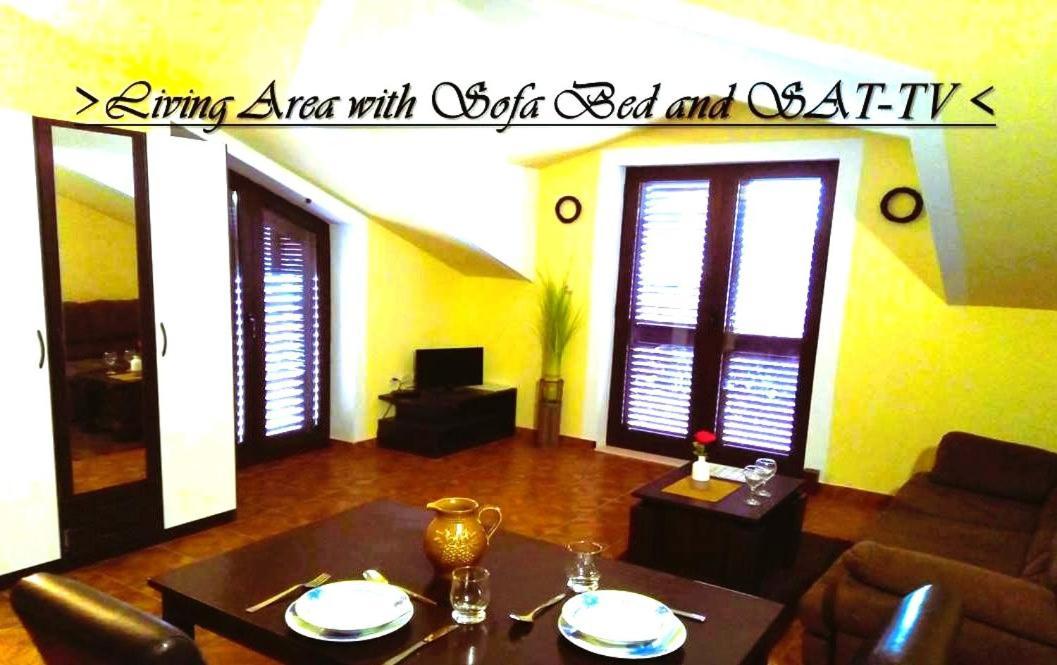 House White Stone Split Apartment Podstrana Room photo
