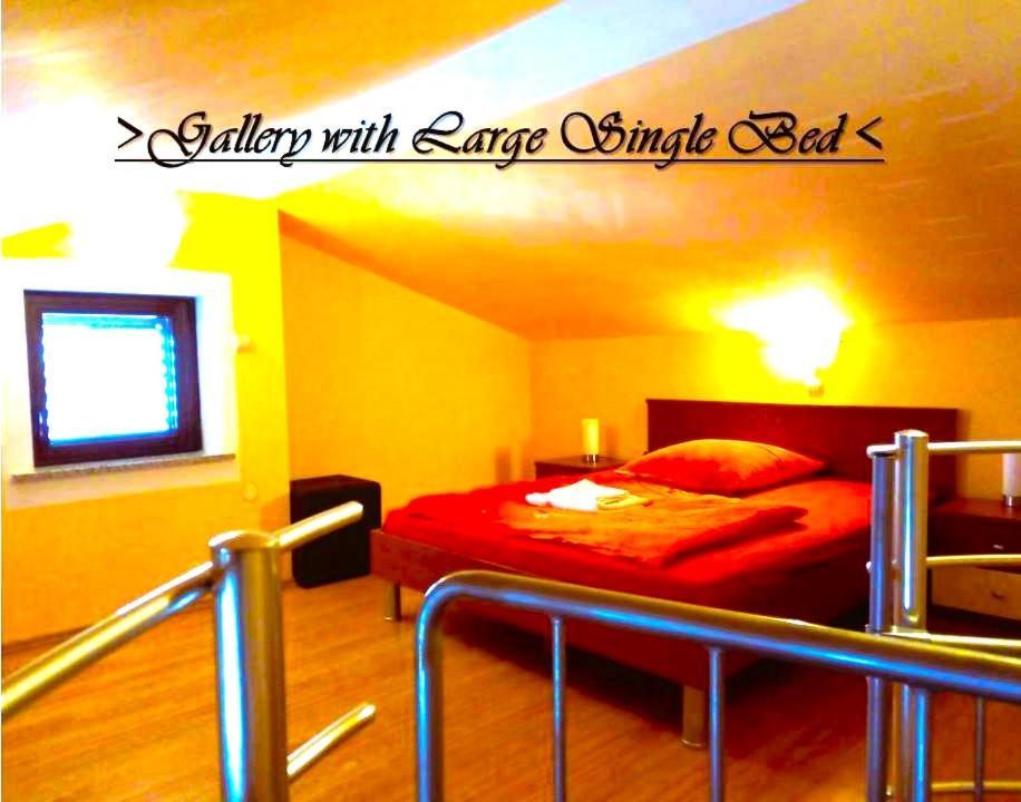 House White Stone Split Apartment Podstrana Room photo